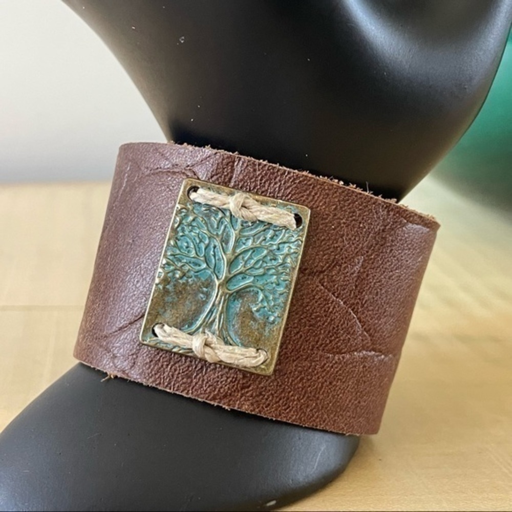 $49 SALE Handmade Metal Tree of Life Alligator Leather Bracelet 7.25” Men Women - Picture 6 of 6